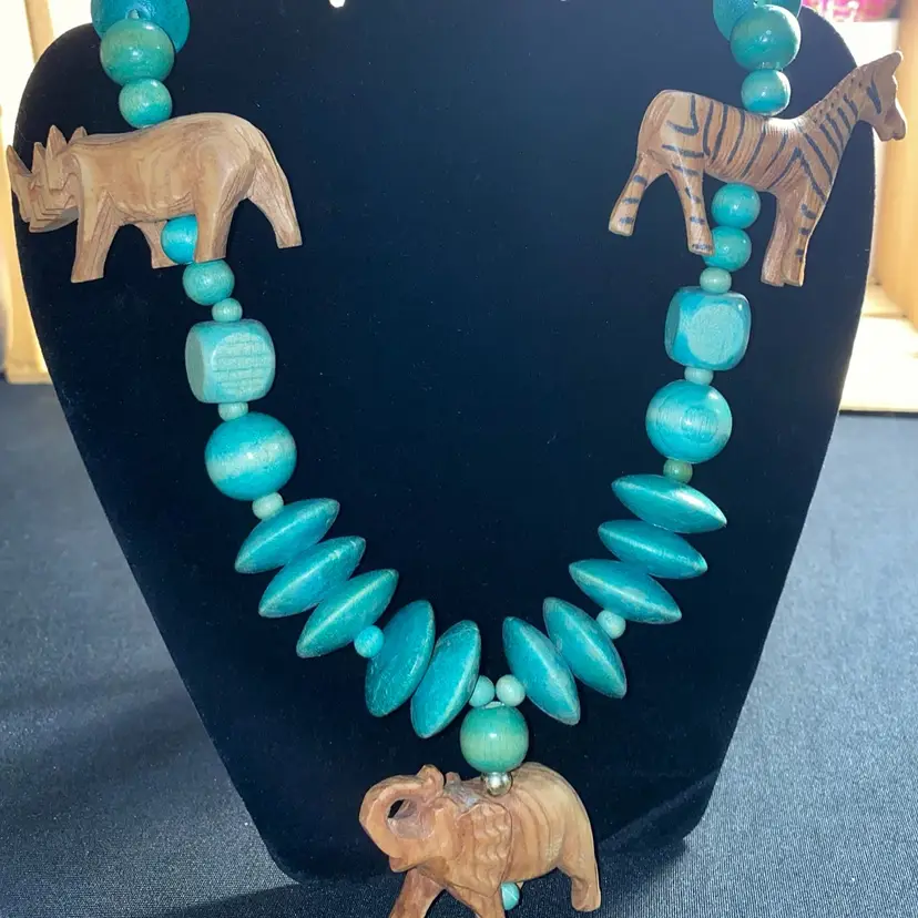 New Old Stock All Wood Safari Design Necklace