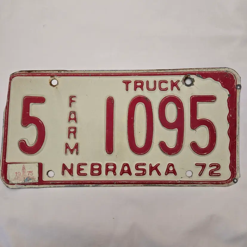 NEBRASKA Truck License Plate Single Only 5 1095 FARM - 1975 Sticker Vintage READ