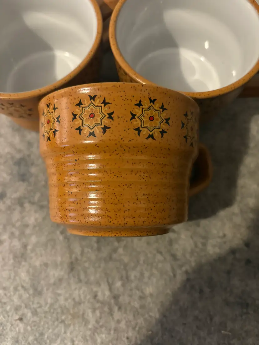 3 Mikasa Cherokee Print Orangey Tan Vintage Coffee Cups  # 3013