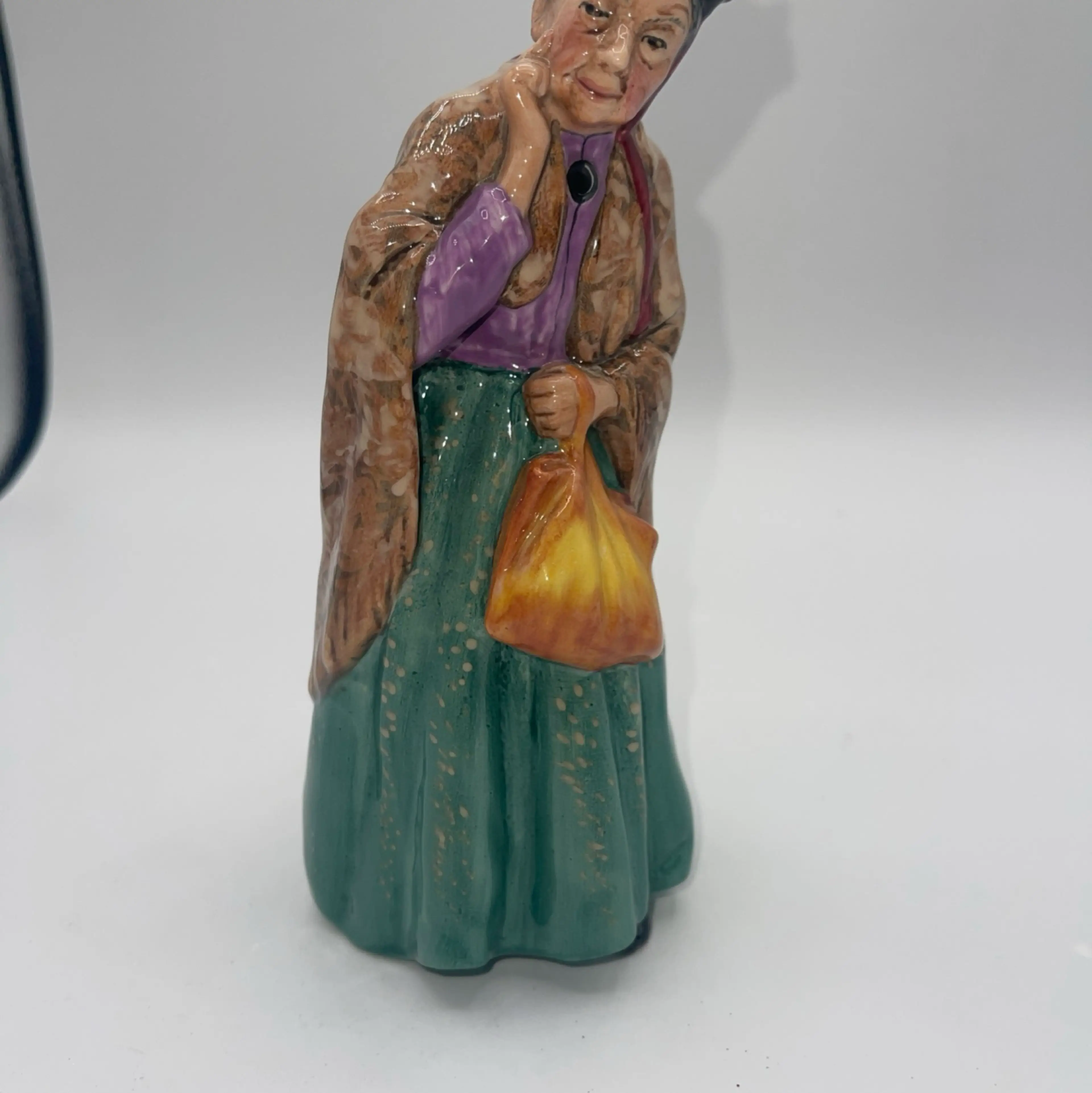 Image 2 of 8