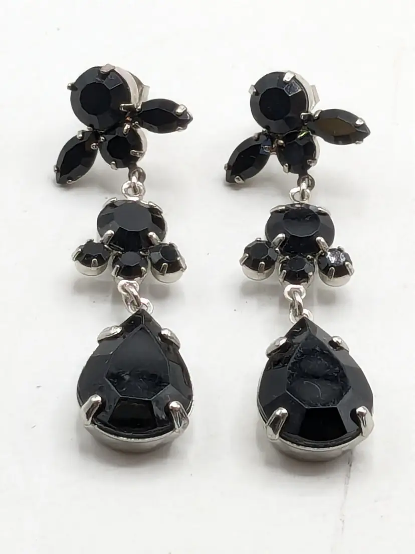 Black Drop Pierced Earrings Silver Tone