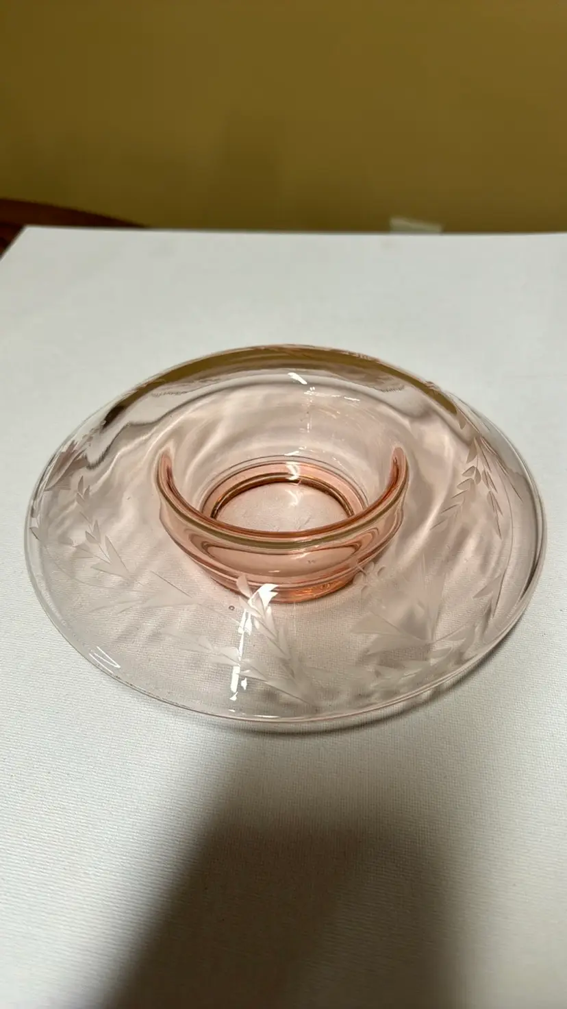 Pink Depression, ROLLED EDGE BOWL, Floral Etched
8.25” diameter