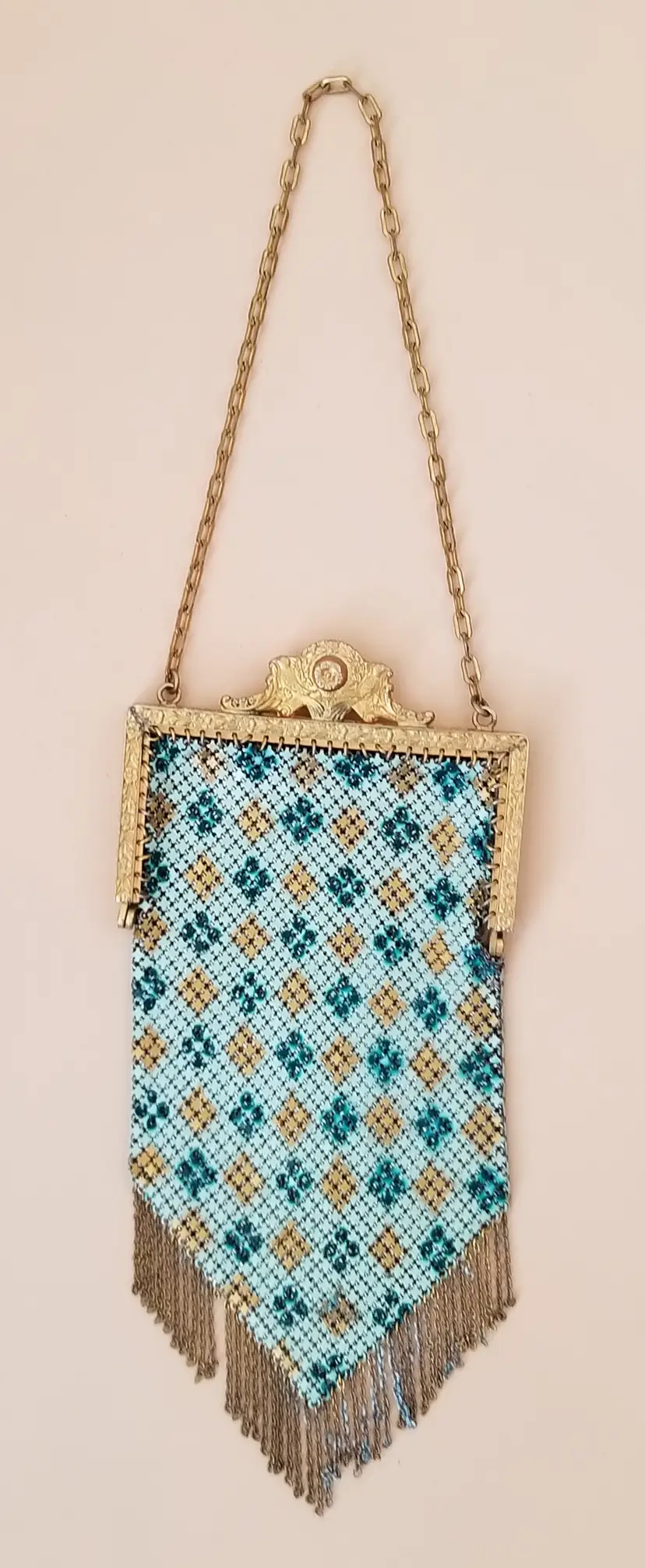 Vintage Mandalian Mfg. Co. Mesh Bag Flapper Purse