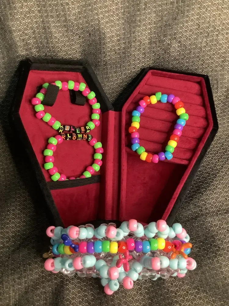 Killer Klowns inspired kandi set  