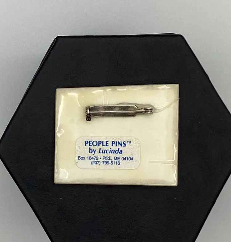 Lucinda People Brooch/Pin
