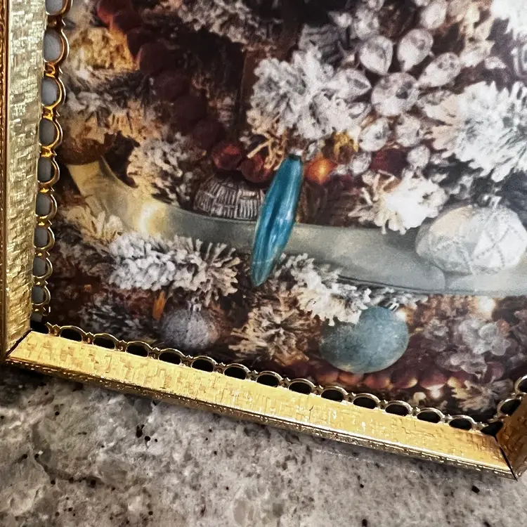 012 Upcycled by me, retro Christmas ornament framed decor