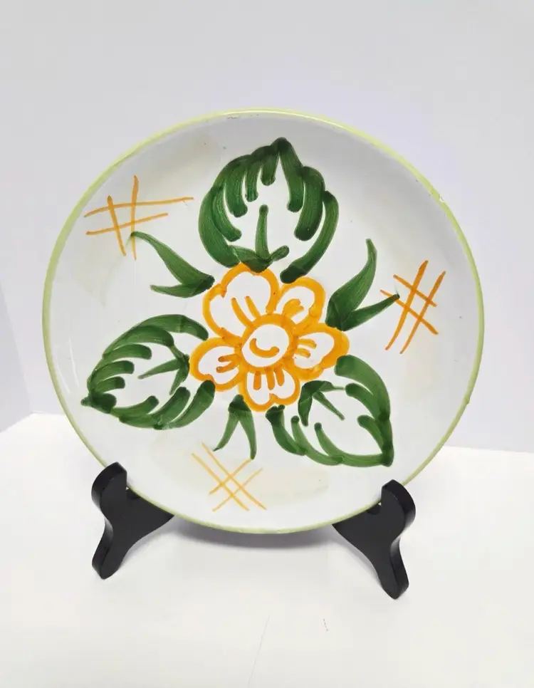 Vintage Italian Pottery Plate/Hand Painted Floral Design/Yellow/Green/White/Dinnerware/Serving Plate/Decorative Plate/Italian/Signed Italy