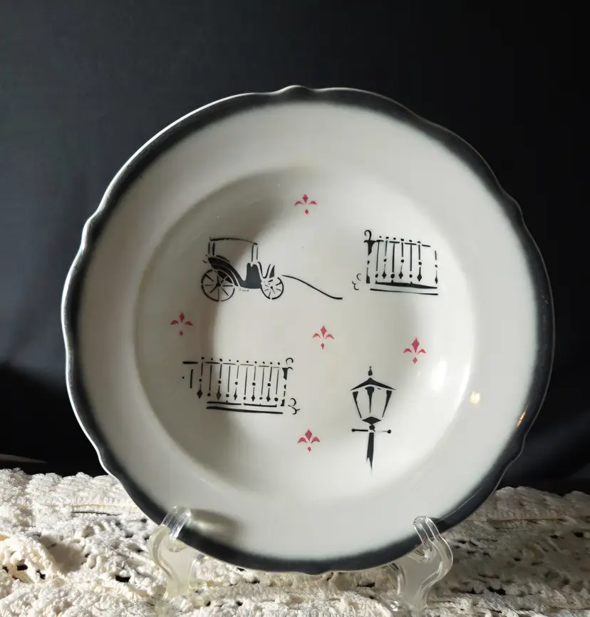 Wellsville Ohio Surrey Pattern Restaurant Ware Bowl