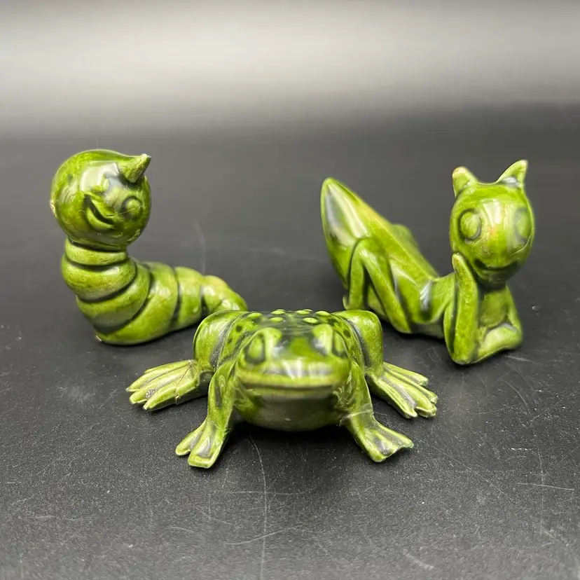 Grasshopper, Inchworm & Frog Green Glazed Ceramic Lot Of 3