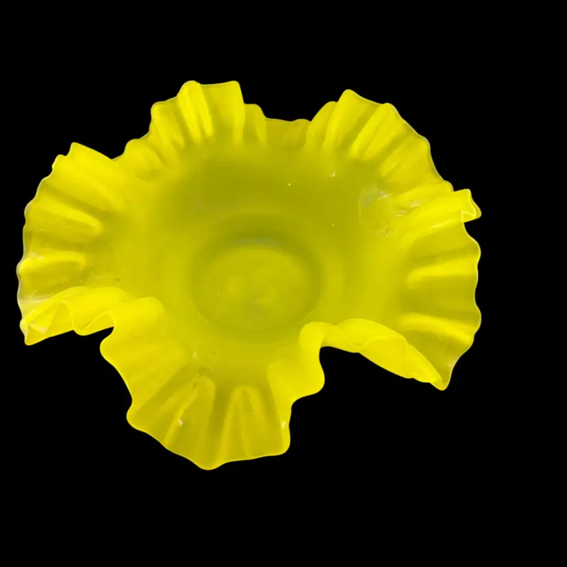 Vintage Yellow Satin Bridal Bowl 7.75” Wide x 2.5” Tall