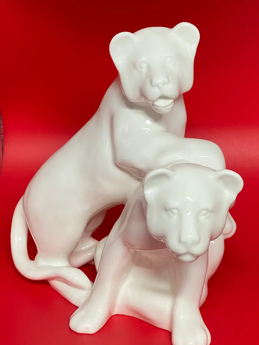Royal Doulton Images of Nature "Playful" Lion Cubs