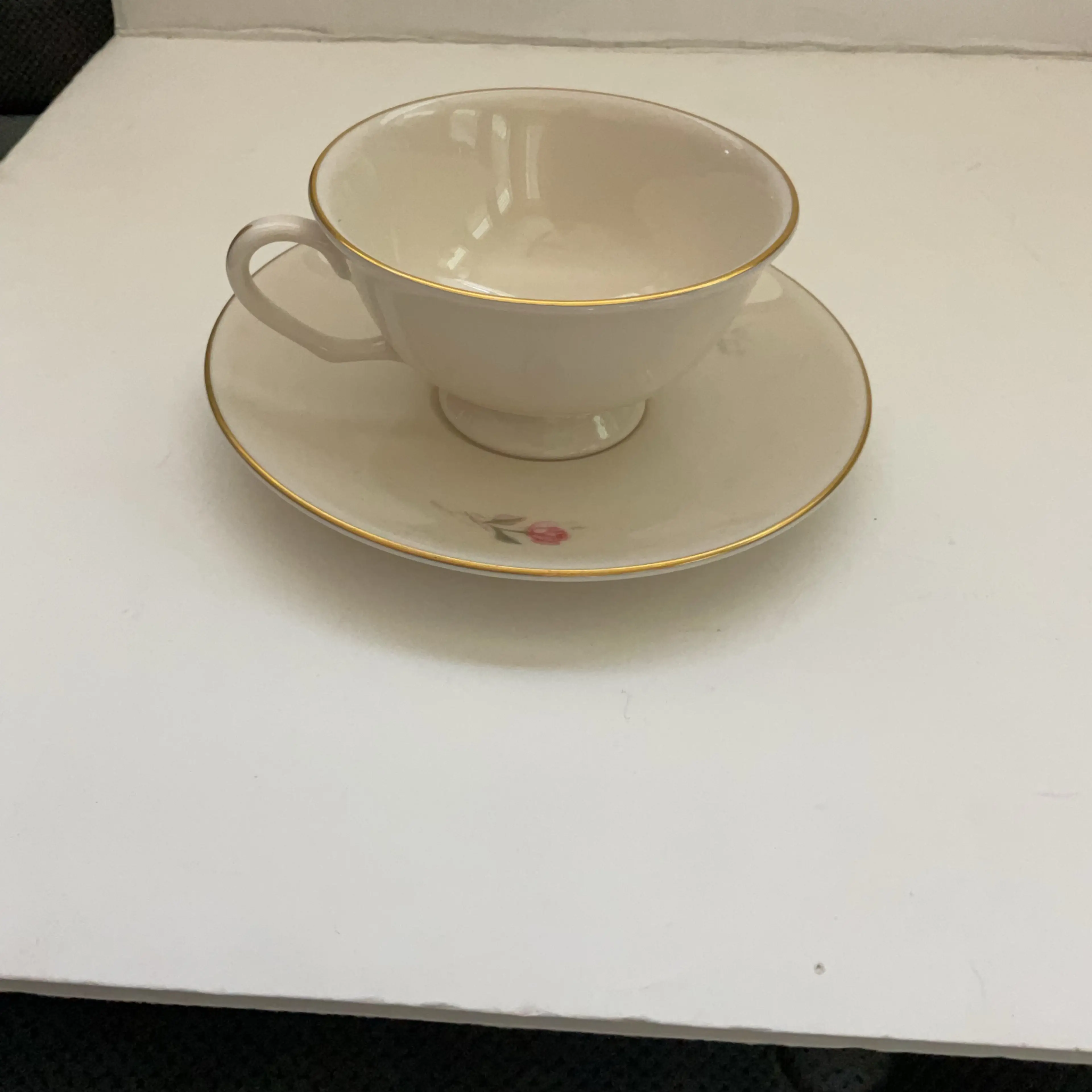 Image 2 of 4