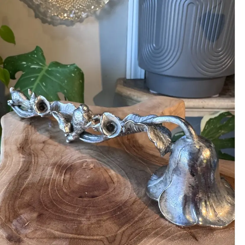 Arthur Court Bunny Candle Snuffer