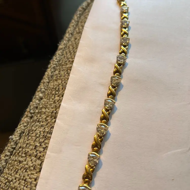 Vintage Gold With Clear Crystal Stones Necklace