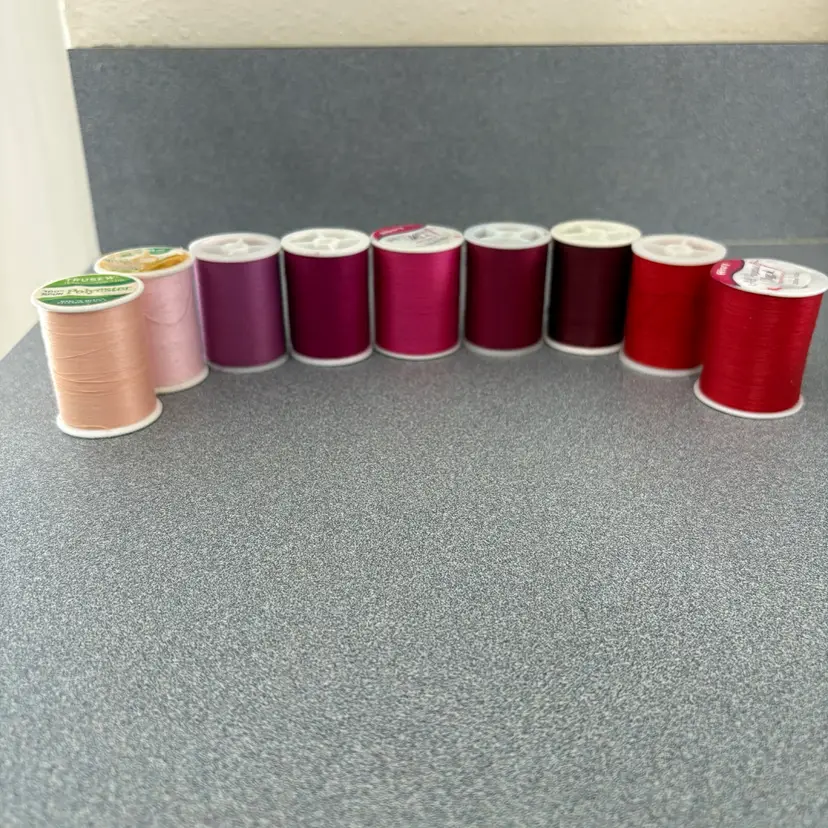 Thread - Med - Pink Red