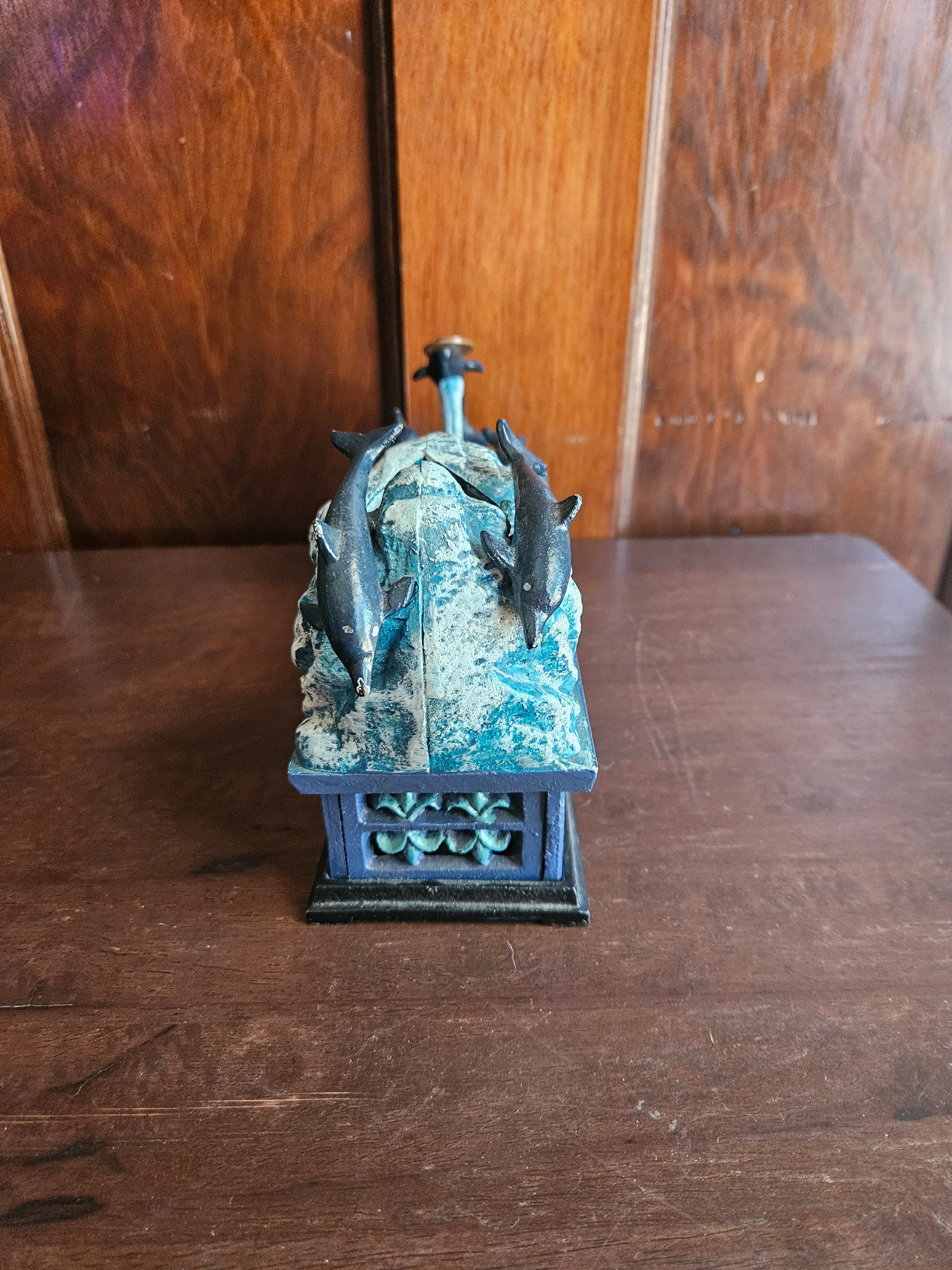 Image 4 of 12