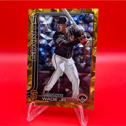 LaMonte Wade Jr 2025 Topps Series 1 Gold Diamanté 43/50 San Francisco Giants