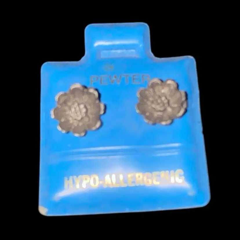#24- New Old Stock Vintage 1980S Pewter Post Earrings As Pictured