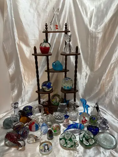 Paperweight Sale Your Choice $10 & $20 Starts 