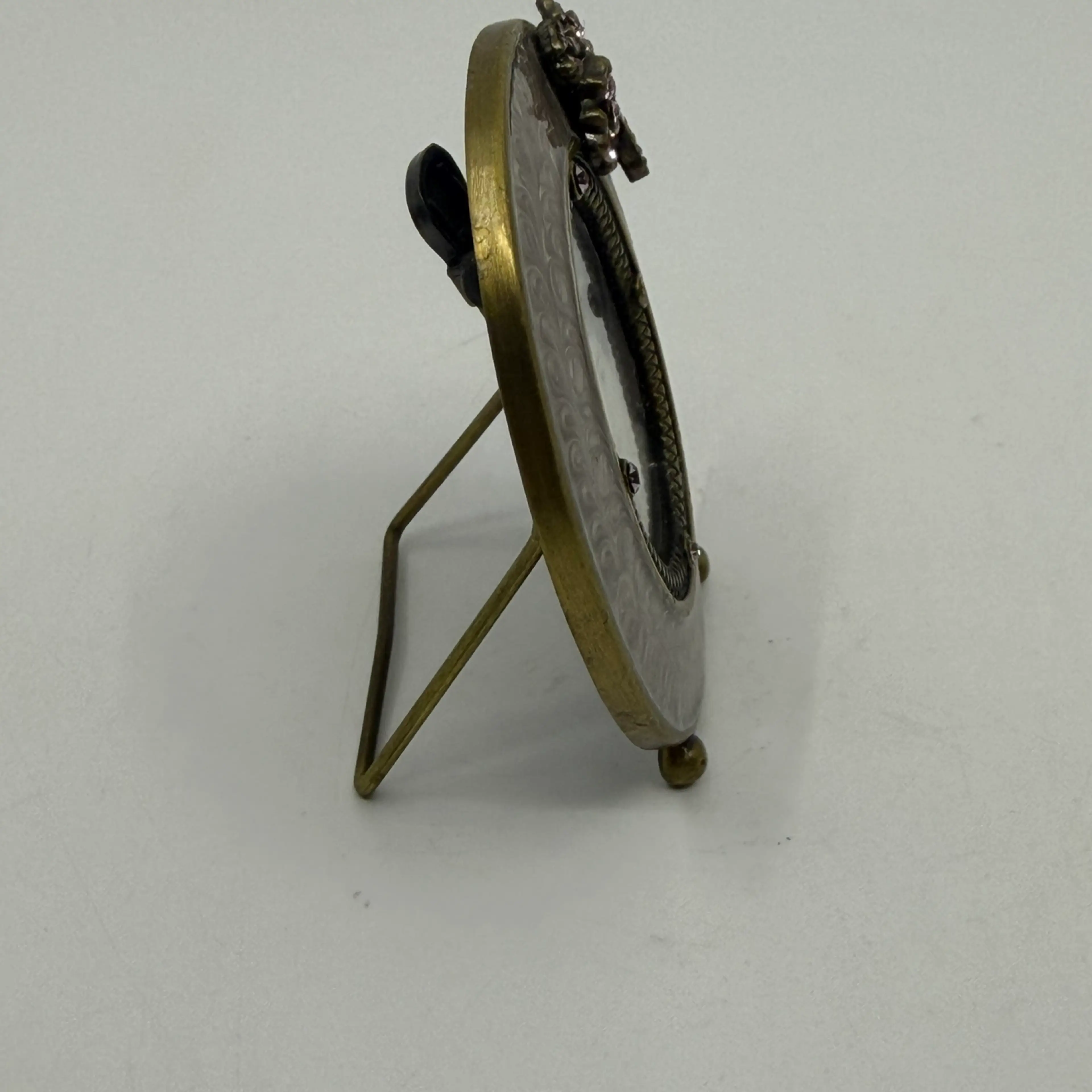 Image 4 of 6