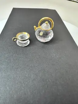 #01 Swarovski Figurine Crystal mini Tea  Miniature READ Cup AS IS
