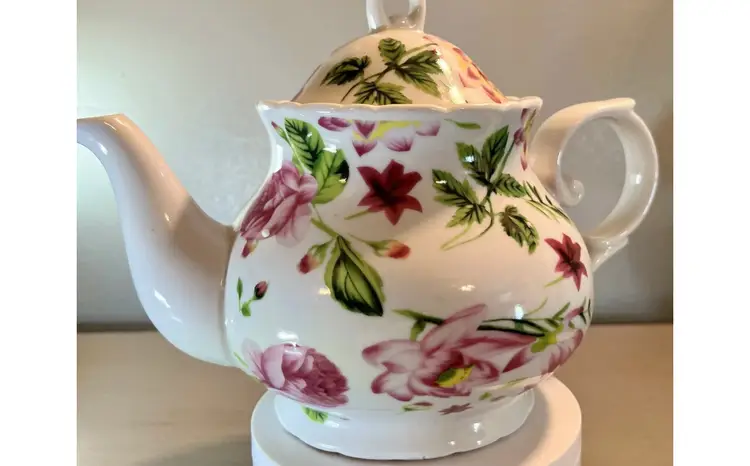 Vintage 1980’s Flower Floral Roses Teapot Coffee Pot, By Formalities Baum Bros, Made in China