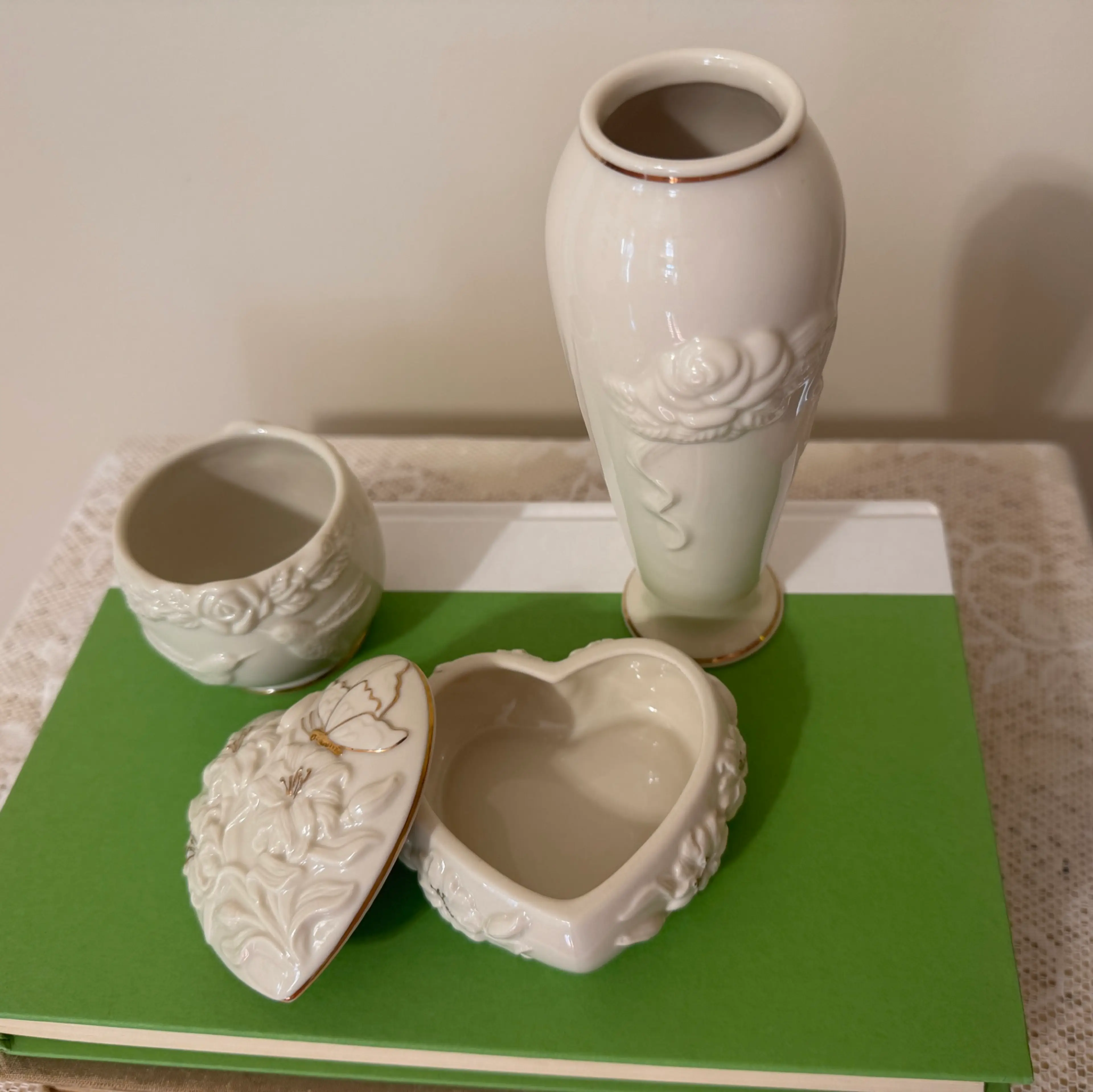 Image 2 of 8