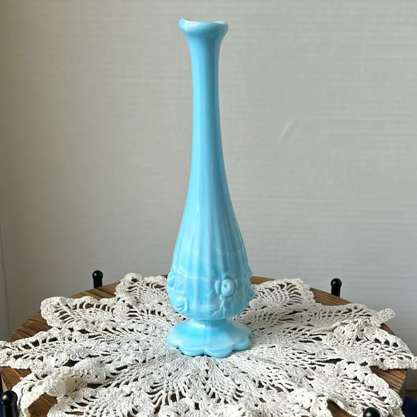 Vintage Fenton Slag Glass Bud Vase Cabbage Rose