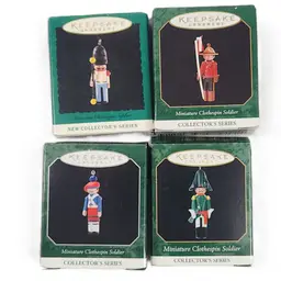 Set of 4 Hallmark Clothespin Soldiers 1 3 4 5 Keepsake Miniature Ornaments IOB