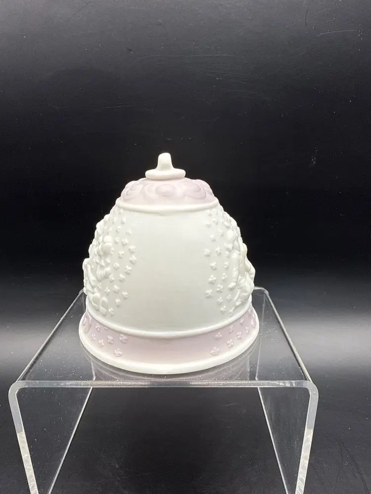 Vtg 1987 Lladro First Annual Christmas Bell Bisque Porcelain Ornament 3.5 in H