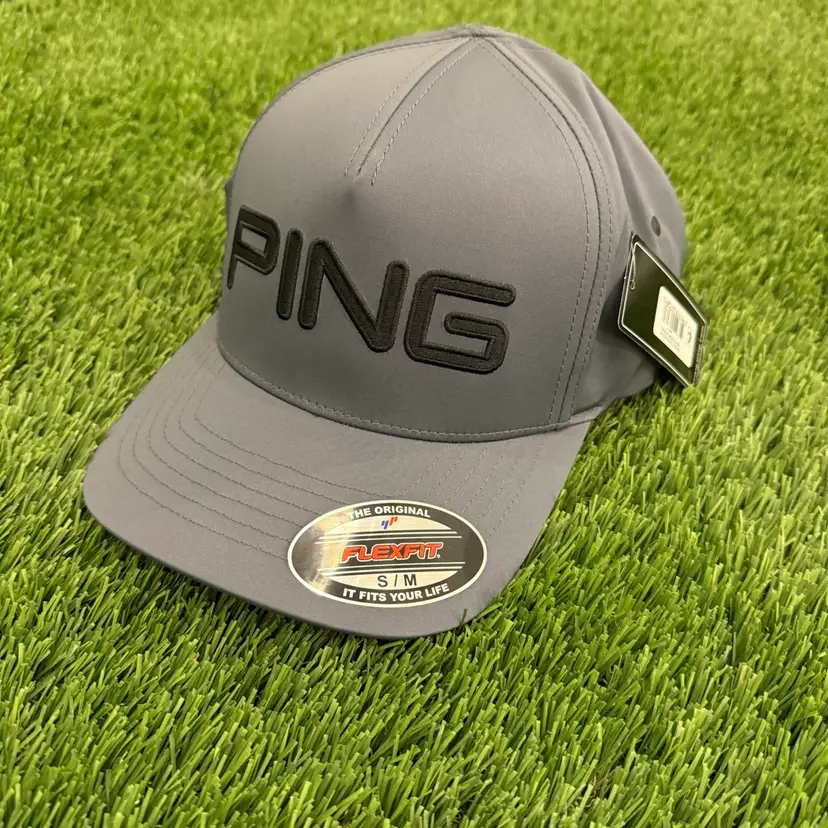 Ping Flex Fit Grey Golf Hat - New With Tags