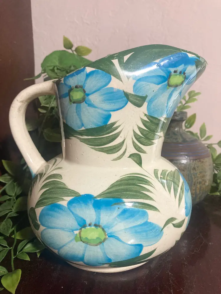 VTG Hand Painted Blue Flowers Water/Juice Picture