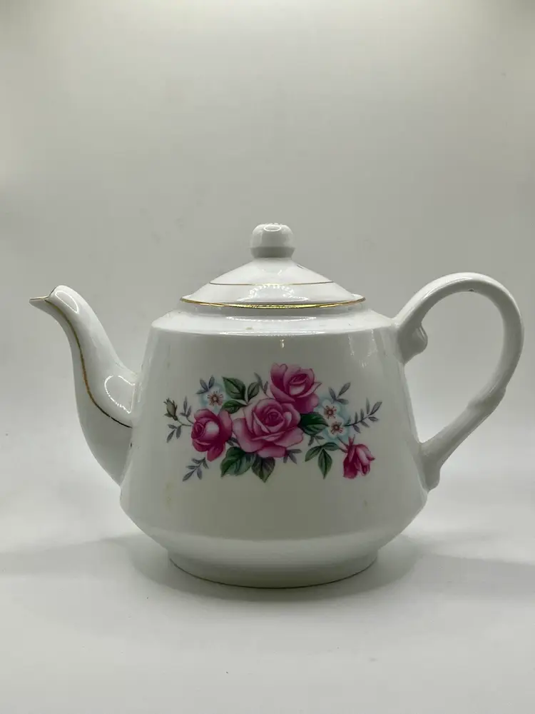 Vintage Porcelain Cabbage Rose Bouquet Gold  Trim Teapot China 5”