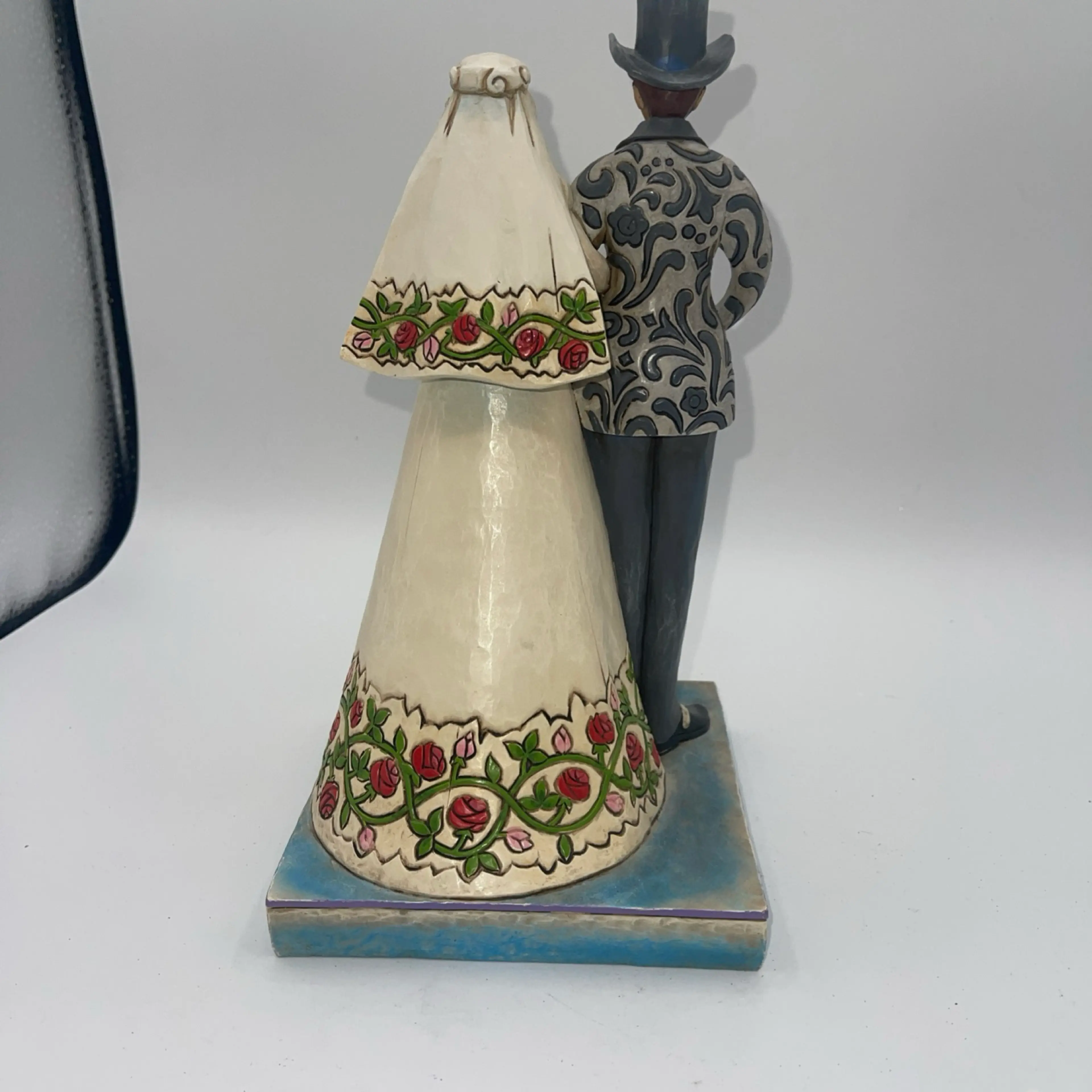 Image 4 of 6