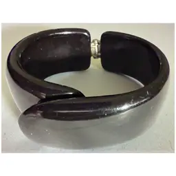 Vintage Black Thermoset Clamper Bracelet Size 7” Slightly Adjustable