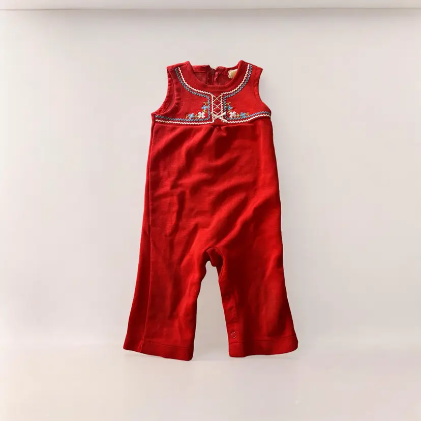 Vintage Embroidered Jumpsuit. Brand-Carters. Size- 18 Months. Zippered Back. Snap Legs