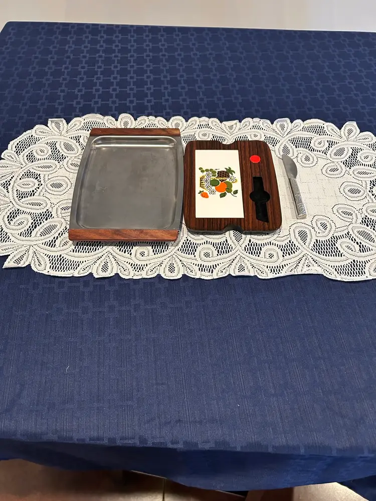 1960’s Japanese Wooden Cheeseboard With Knife And Tray 9.5 X 7 In