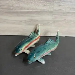 Inv. 6024 Rainbow Trout Shakers