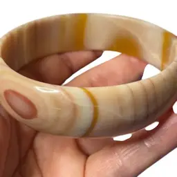 3 inch diameter, agate quartz stone Bracelet