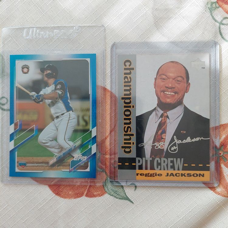Lot of 27 Baseball minor league / college cards. 1 #'d +. Letter i & J.