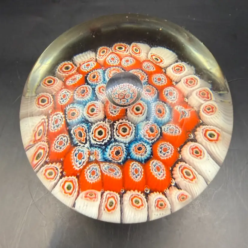 Millefiori Large Art Glass Red White & Blue Suspended Controlled Bubble Paperweight 3.5x2.5β