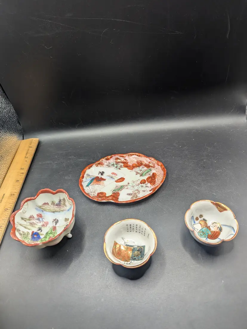 Vintage Lot of 4 Geisha Style Porcelain Pieces Two Sake Cups One Nut Bowl One Trinket Plate