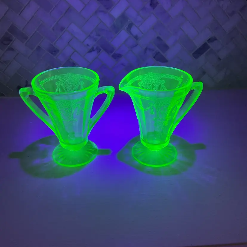 Uranium Sugar And Creamer “Ballerina” Set GLOWS