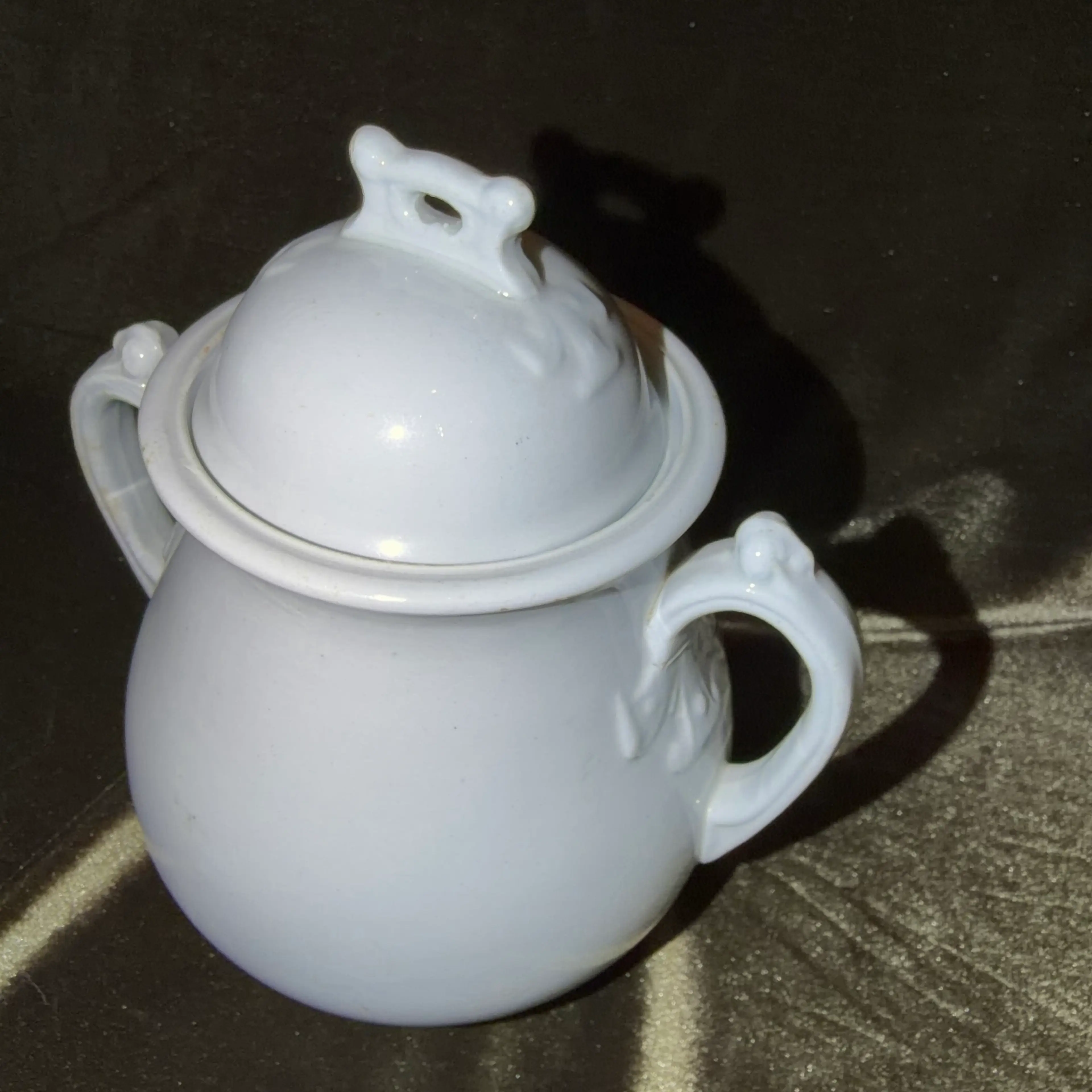 Image 2 of 6