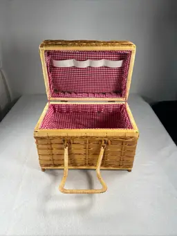 Vintage Woven Bamboo Picnic Basket Lined 12”x8”x9” Dual Handles Light Stain EUC