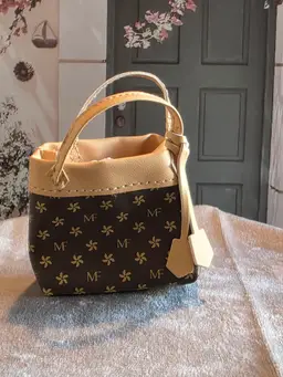 Minibrand Tote