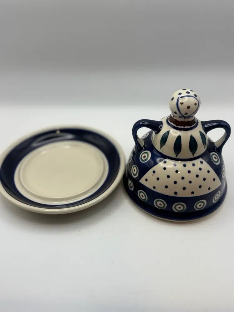 Polish Pottery Medium Cheese Lady 6”