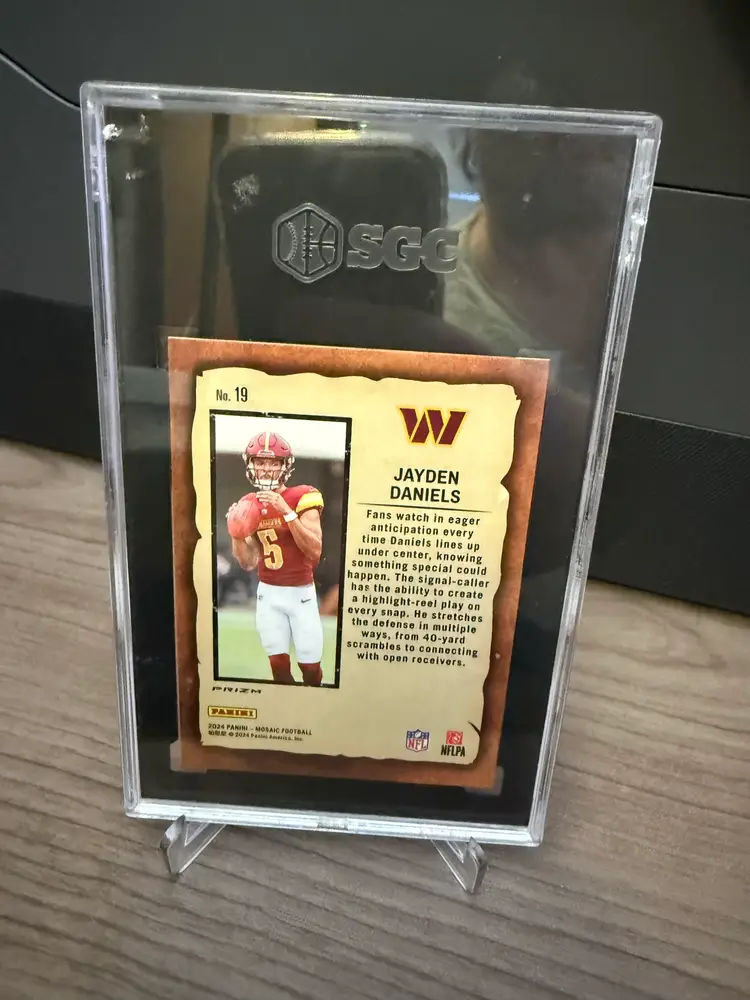 Jayden Daniels Mosaic Notoriety Green Prizm SGC10