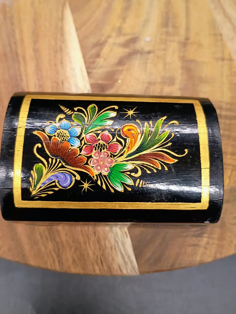Hand Painted Wooden Treasure Trinket Box Floral Theme.
