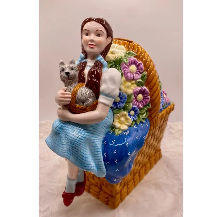 Vintage Enesco “ Dorothy and Toto” The Wizard Of Oz 1999 Porcelain Coin Bank